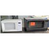 Image 1 : Qty 2 Microwave Ovens - Magic Chef & Sharp Carousel