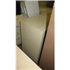 Image 2 : Metal File Cabinets - 1 Short 2 Drawer, etc