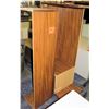 Image 1 : Pressed Wood Desk and Matching Organizer
