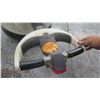 Image 12 : WP Crown Electric Pallet Truck 3040 Series 2400 Capacity
