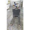 Image 16 : WP Crown Electric Pallet Truck 3040 Series 2400 Capacity