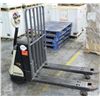 Image 1 : WP Crown Electric Pallet Truck 3040 Series 2400 Capacity