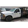 Image 11 : Ford Stakebed Truck