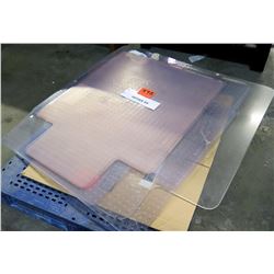 Qty 1 Pallet Misc Under Desk Protector Mats Misc