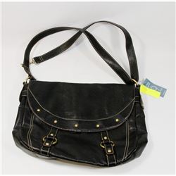 LADIES NEW NINE WEST LEATHER PURSE