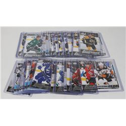 LOT OF 34 UPPER DECK  " YOUNG GUN " ROOKIE CARDS