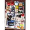 Image 1 : FLAT OF PHOTOGRAPHY ACCESSORIES ON CHOICE
