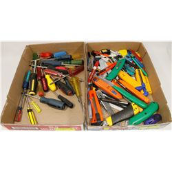 FLAT OF BOX CUTTERS AND FLAT OF SCREWDRIVERS