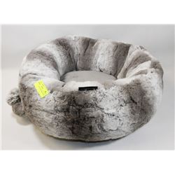 NEW! DREAM CAT/DOG SMALL BED.