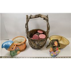 LARGE FLAT WITH PLANT HOLDERS AND MASON JARS INCL