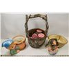 Image 1 : LARGE FLAT WITH PLANT HOLDERS AND MASON JARS INCL