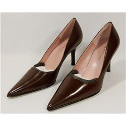 NEW  ANNE KLEIN LADIES LEATHER SHOES, SIZE 8M,