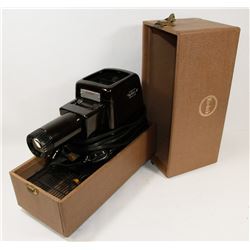 VINTAGE KODAK KODASLIDE HIGHLUX 3 PROJECTOR.