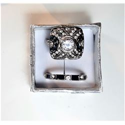 16)  ART DECO 2 PCE WEDDING SET