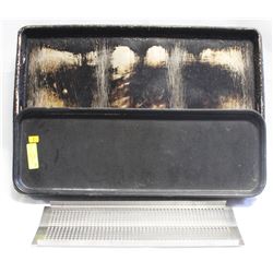 LOT OF 4 FULL-SIZED BAKING SHEETS + 3 COOLER