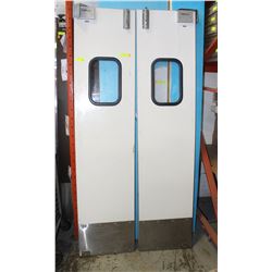 WHITE BI-FOLD COMMERCIAL DOORWAY DOORS W/ WINDOWS