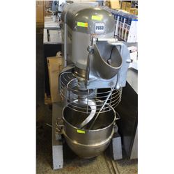 60 QT HOBART COMMERCIAL MIXER W/ ATTACHMENTS