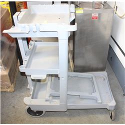 RUBBERMAID COMMERCIAL CLEANING CART
