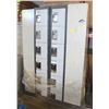 Image 1 : 8 BANKS OF QUARTER LOCKERS
