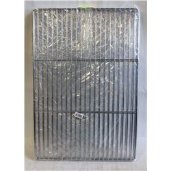 STAINLESS WIRE GRATES - LOT OF 4