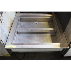 COMMERCIAL STAINLESS STEEL COLD-WELL UNIT