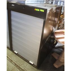 2 COMMERCIAL CIGARETTE DISPLAY RACK W/ NO LOCKS