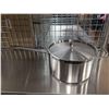 Image 1 : 10QT STAINLESS SAUCE PAN W/HELPER HANDLE & COVER