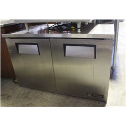 TRUE 2 DOOR UNDERCOUNTER COOLER