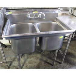 2 WELL S/S COMMERCIAL SINK W/ TAP FAUCET