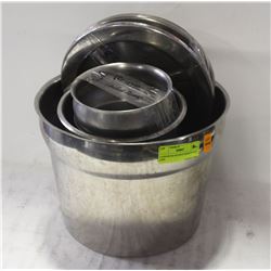 4 ASSORTED S/S SOUP INSERTS W/ 3 LIDS