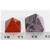 Image 1 : PAIR OF PYRAMID STYLE HEALING CRYSTALS