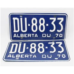 PAIR OF 1970 NEW NEVER USED LICENSE PLATES