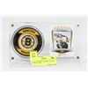 Image 1 : BOSTON BRUINS HOCKEY PUCK & CARD IN CASE