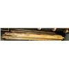 Image 1 : PALLET OF ASSORTED LUMBER