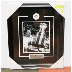 JEAN BELIVEAU  AUTOGRAPHED & FRAMED PICTURE W/