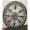 Image 1 : LARGE METAL OVAL DECORATIVE