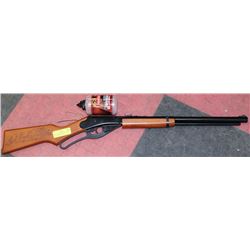 DAISY RED RIDER BB RIFLE WITH JUG OF 6000
