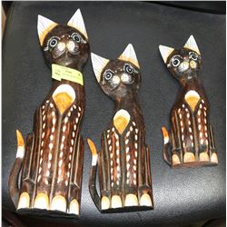 SET OF 3 NATURAL WOOD LIKE CAT FIGURES