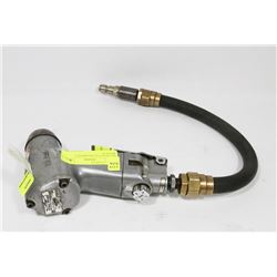 BLUEPOINT AT300A IMPACT WRENCH.