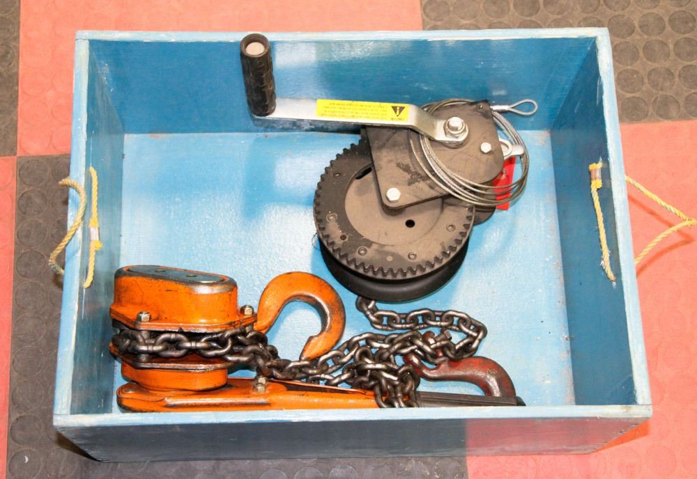 WOOD CRATE WITH CHAIN COME ALONG, HOIST AND WINCH