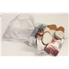 Image 1 : BAG OF ASSORTED ADHESIVE FOOT PADS