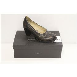 DKODE SZ 6 BLACK VALDIS MID HEEL COURT SHOES