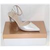 Image 1 : FRANCE MODE SZ 8.5 VYPER IVORY STILETTO
