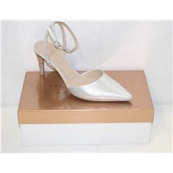 FRANCE MODE SZ 8.5 VYPER IVORY STILETTO