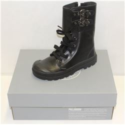 PALLADIUM KIDS SZ 2 PAMPA PELOTON ZIP-LACE BOOT