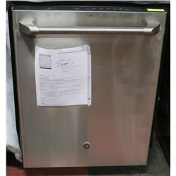 GE BUILT IN TALL TUB DISHWASHER W/ HIDDEN CONTROLS