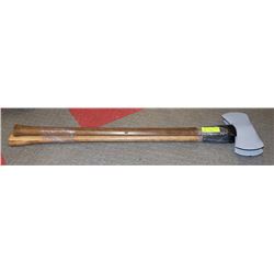 SET OF 2 DOUBLE HEAD AXES W/ 36” HANDLES.
