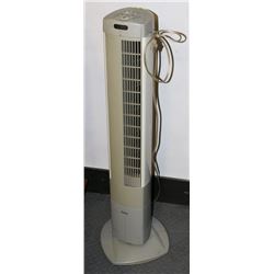 UPRIGHT OSCILLATING FAN.