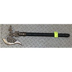 DRAGON DESIGN BATTLE AXE
