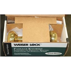 WEISER LOCK PASSAGE KNOBSET, SOLID BRASS